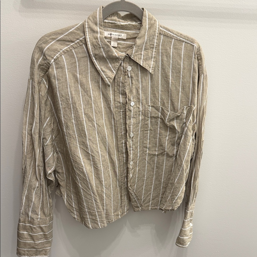 Banana Republic Beige and White Striped Women's Shirt